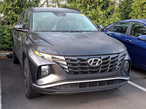 Used 2022 Hyundai Tucson SEL w/ Convenience Package image 2