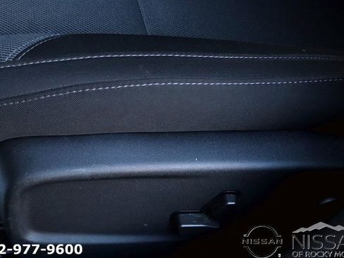 Used 2022 Dodge Charger SXT image 14