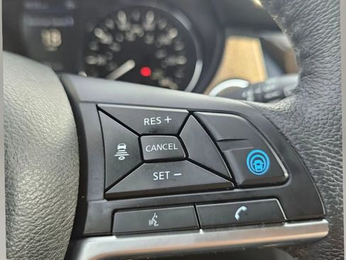 Used 2020 Nissan Rogue SL w/ Premium Package AWD/4WD image 16