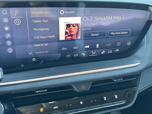 New 2026 Buick Envision Sport Touring AWD/4WD image 11