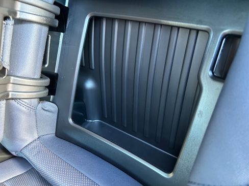 Used 2026 Chevrolet Silverado 3500 High Country w/ Technology Package image 34