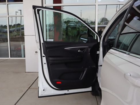 Used 2021 Honda Pilot Special Edition image 14