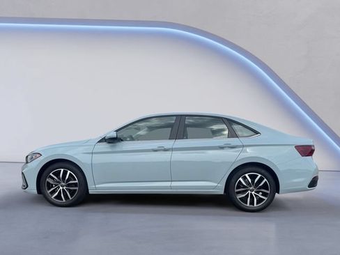 New 2026 Volkswagen Jetta SE FWD image 4