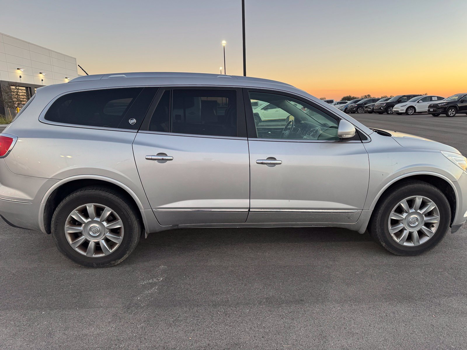 Used 2015 Buick Enclave Leather AWD/4WD image 8