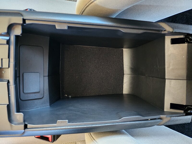 Used 2018 Ford Fusion S FWD image 47