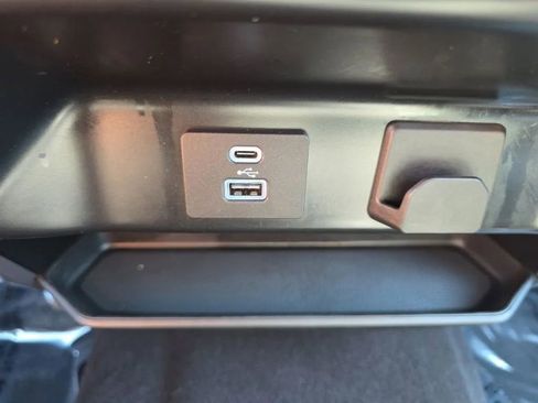 Used 2023 Ford F150 XLT AWD/4WD image 29