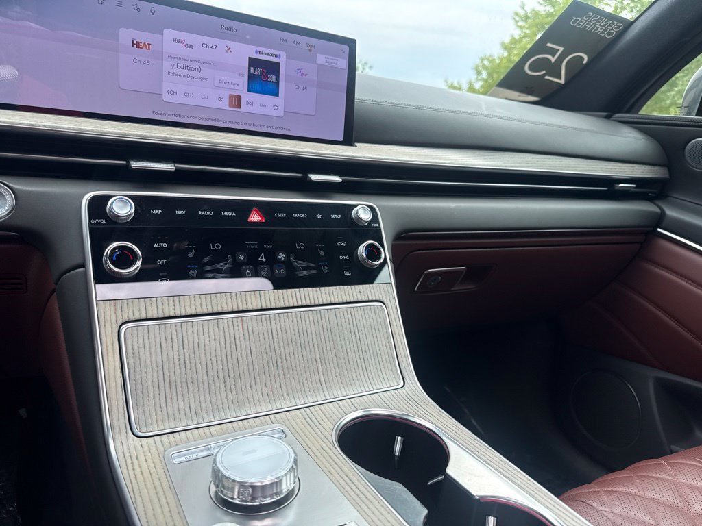 Certified 2025 Genesis GV80 3.5T Prestige AWD/4WD image 20