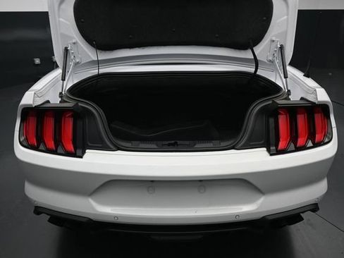 Used 2022 Ford Mustang GT Premium w/ GT Performance Package RWD image 9