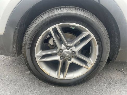 Used 2018 Hyundai Santa Fe Limited AWD/4WD image 37