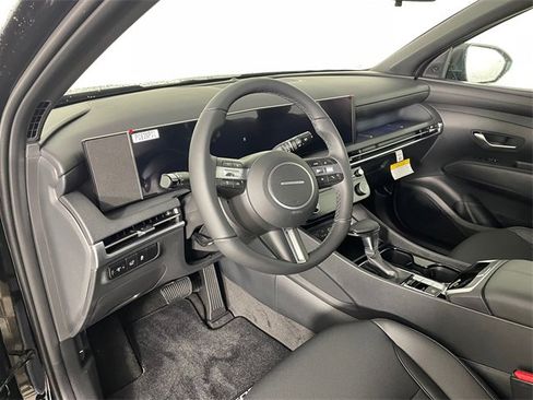 New 2025 Hyundai Tucson XRT image 4