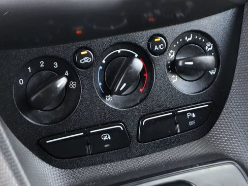 Used 2016 Ford Transit Connect XLT FWD image 30