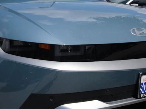 Certified 2025 Hyundai Ioniq 5 SEL image 7