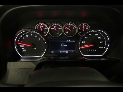 Certified 2021 Chevrolet Silverado 1500 LT Trail Boss w/ Convenience Package II AWD/4WD image 8