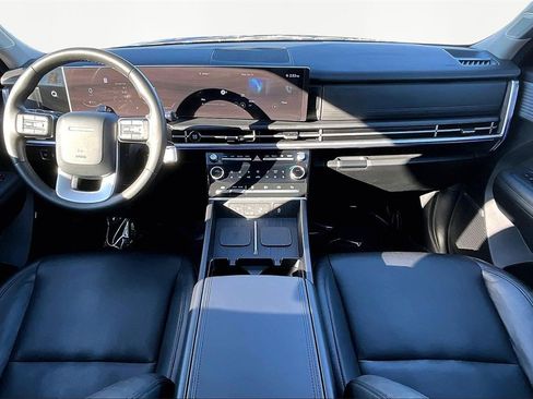 Used 2024 Hyundai Santa Fe Limited image 16