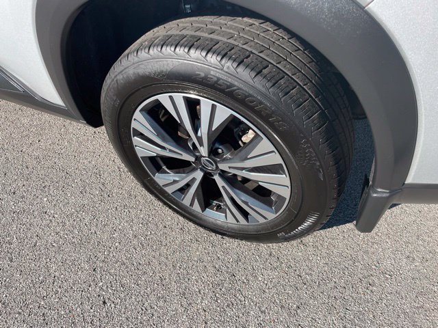 Used 2021 Nissan Rogue SV AWD/4WD image 14