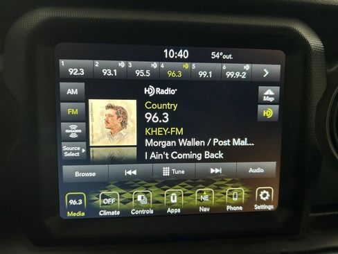 Used 2022 Jeep Wrangler Sport S image 11