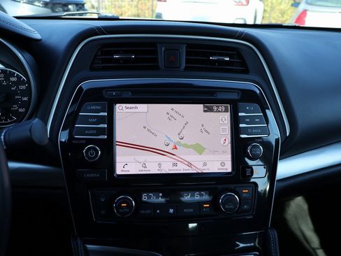 Used 2023 Nissan Maxima SV w/ Floor Mat Group image 19