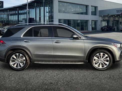 Certified 2022 Mercedes-Benz GLE 350 Silver w/ Premium Package image 3
