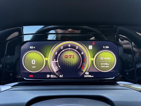 Used 2022 Volkswagen GTI Autobahn FWD image 17