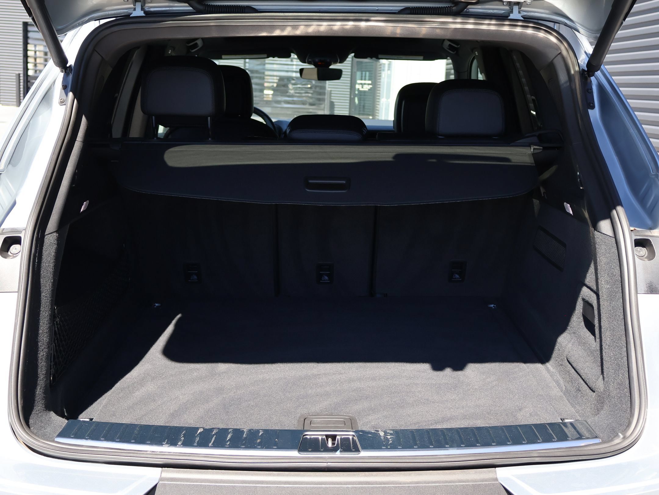 Used 2024 Porsche Cayenne AWD/4WD image 30