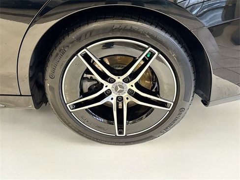 Certified 2025 Mercedes-Benz E 350 4MATIC Sedan image 33