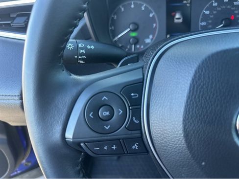 Used 2024 Toyota Corolla Cross SE image 24