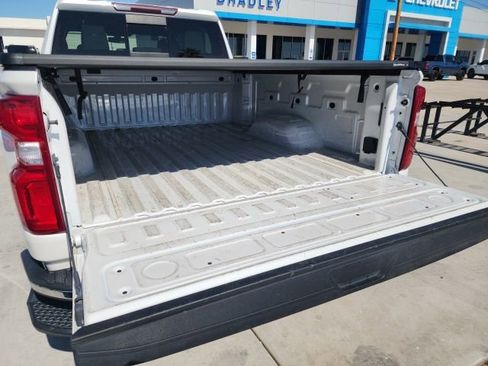 Used 2020 Chevrolet Silverado 2500 LTZ w/ LTZ Plus Package AWD/4WD image 15