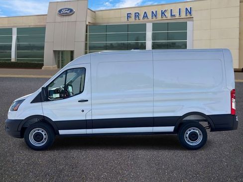 New 2026 Ford Transit 250 148 Medium Roof RWD image 4
