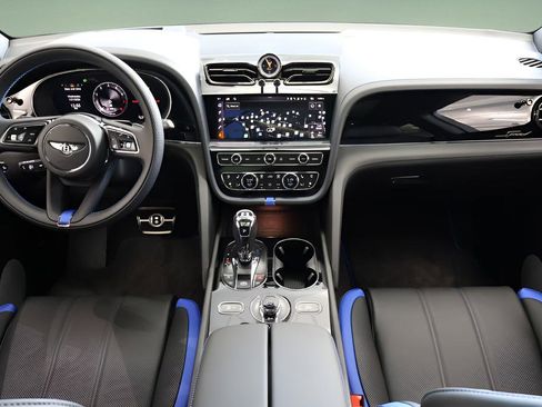 New 2026 Bentley Bentayga Speed image 4