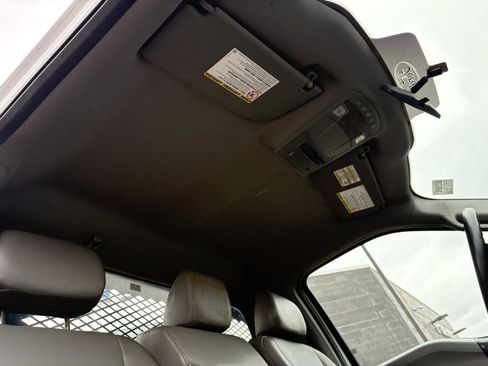 Used 2019 Ford F550 2WD Regular Cab Super Duty image 15