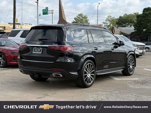 Used 2026 Mercedes-Benz GLS 580 4MATIC image 6