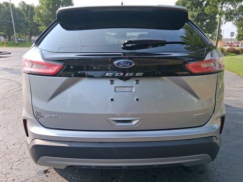 Used 2024 Ford Edge SEL AWD/4WD image 4