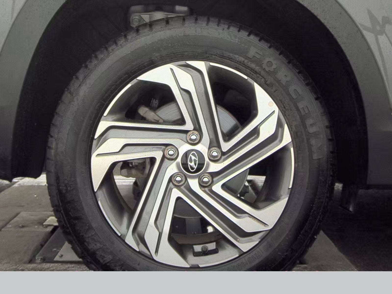 Used 2023 Hyundai Santa Fe SEL w/ Premium Package FWD image 22