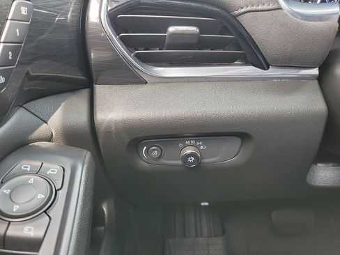 Used 2022 Chevrolet Traverse High Country w/ LPO, Floor Liner Package image 15