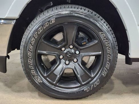 Used 2022 RAM 1500 Laramie image 29