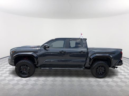 Certified 2025 Toyota Tacoma TRD Pro AWD/4WD image 14