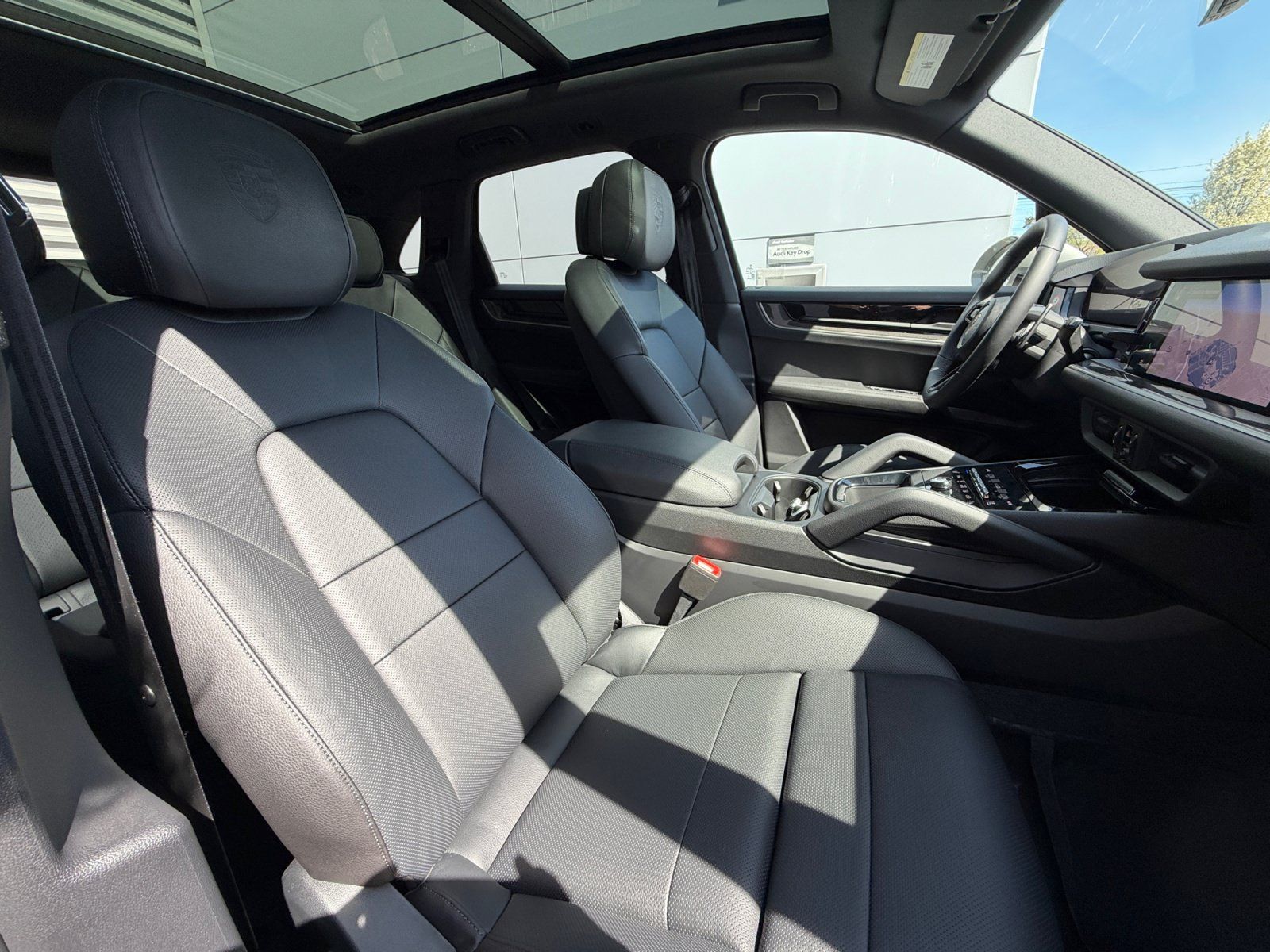 Certified 2026 Porsche Cayenne S AWD/4WD image 23