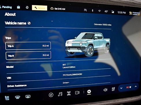 Used 2022 Rivian R1T Launch Edition image 26