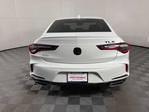 Used 2023 Acura TLX w/ Technology Package image 10