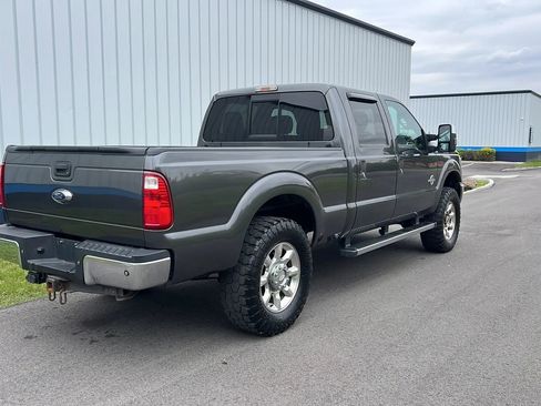 Used 2016 Ford F250 Lariat w/ Lariat Ultimate Package AWD/4WD image 5