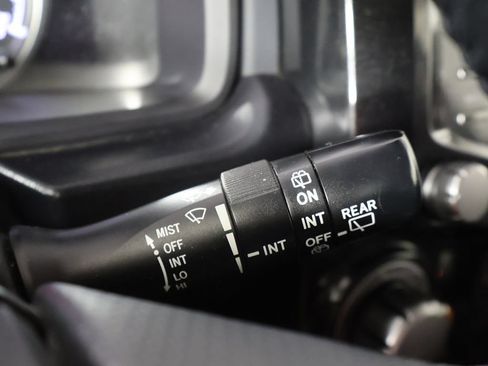 Used 2021 Toyota 4Runner Venture w/ Moonroof Package AWD/4WD image 42