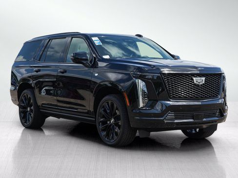 Used 2026 Cadillac Escalade Platinum Sport w/ LPO, ONYX Package AWD/4WD image 8
