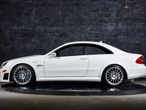 Used 2008 Mercedes-Benz CLK 63 AMG Black Series image 19