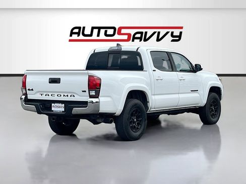Used 2019 Toyota Tacoma SR5 AWD/4WD image 7