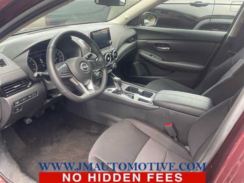 Used 2025 Nissan Sentra SV w/ All-Weather Package FWD image 2