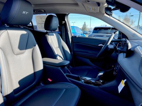 New 2026 Buick Encore GX Sport Touring w/ Comfort Package image 64