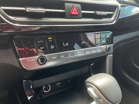 Used 2026 Kia Seltos S AWD/4WD image 23
