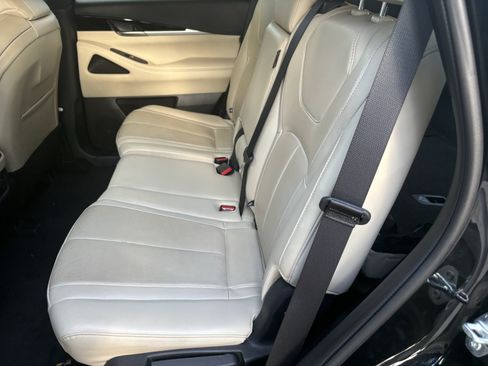 Used 2024 INFINITI QX60 Pure FWD image 9