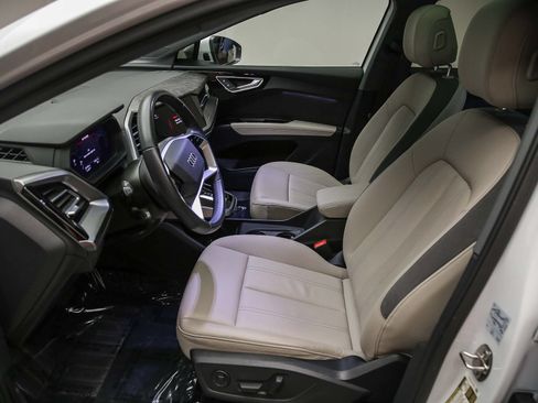 Certified 2023 Audi Q4 e-tron Premium w/ Convenience Package RWD image 19