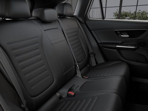 New 2026 Mercedes-Benz GLC 300 image 40